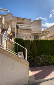 fabulous 2 bed 2 bath south facing duplex apartment in Miraflores in Playa flamenca