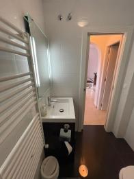 lange termijn verhuur zuid gericht gerenoveerd apartment met jacuzzi in los Altos