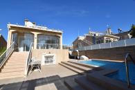 3 Slaapkamer Villa in Orihuela Costa - Wederverkoop