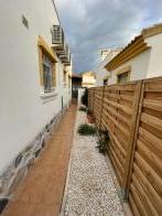 Fabulous east facing 1 level  2 bedroomdetached villa with conservatory in el Raso.