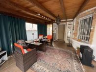 Fabulous east facing 1 level  2 bedroomdetached villa with conservatory in el Raso.